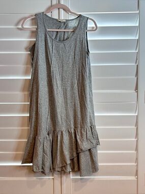 Easel Los Angeles Sleeveless Ruffles Knit Dress Sage Green Size Small